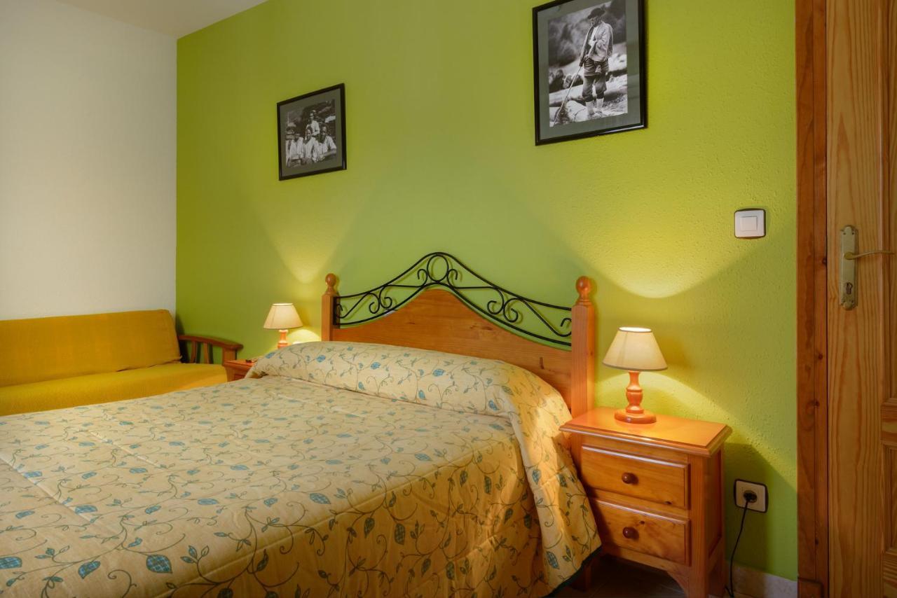 Hostal Kimboa Ansó Zewnętrze zdjęcie
