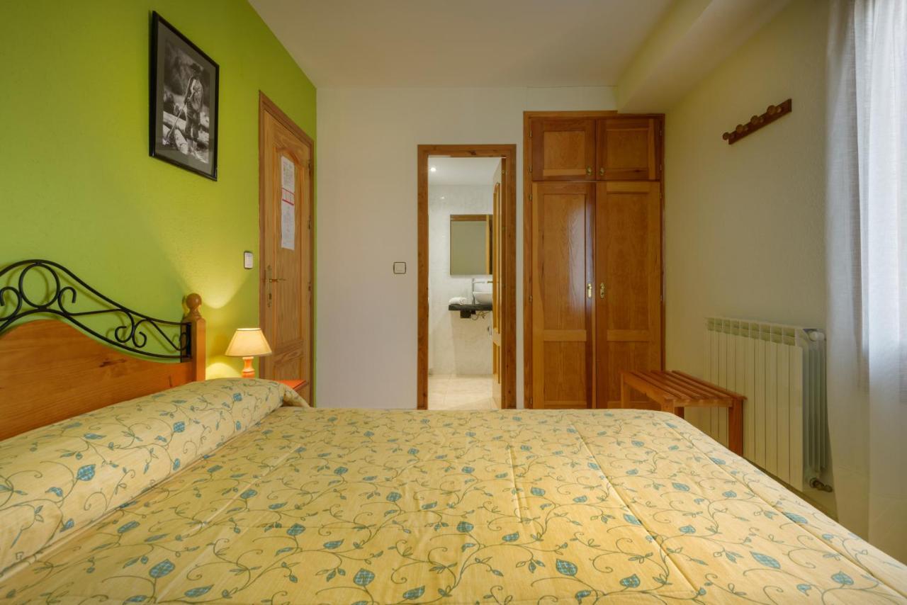 Hostal Kimboa Ansó Zewnętrze zdjęcie